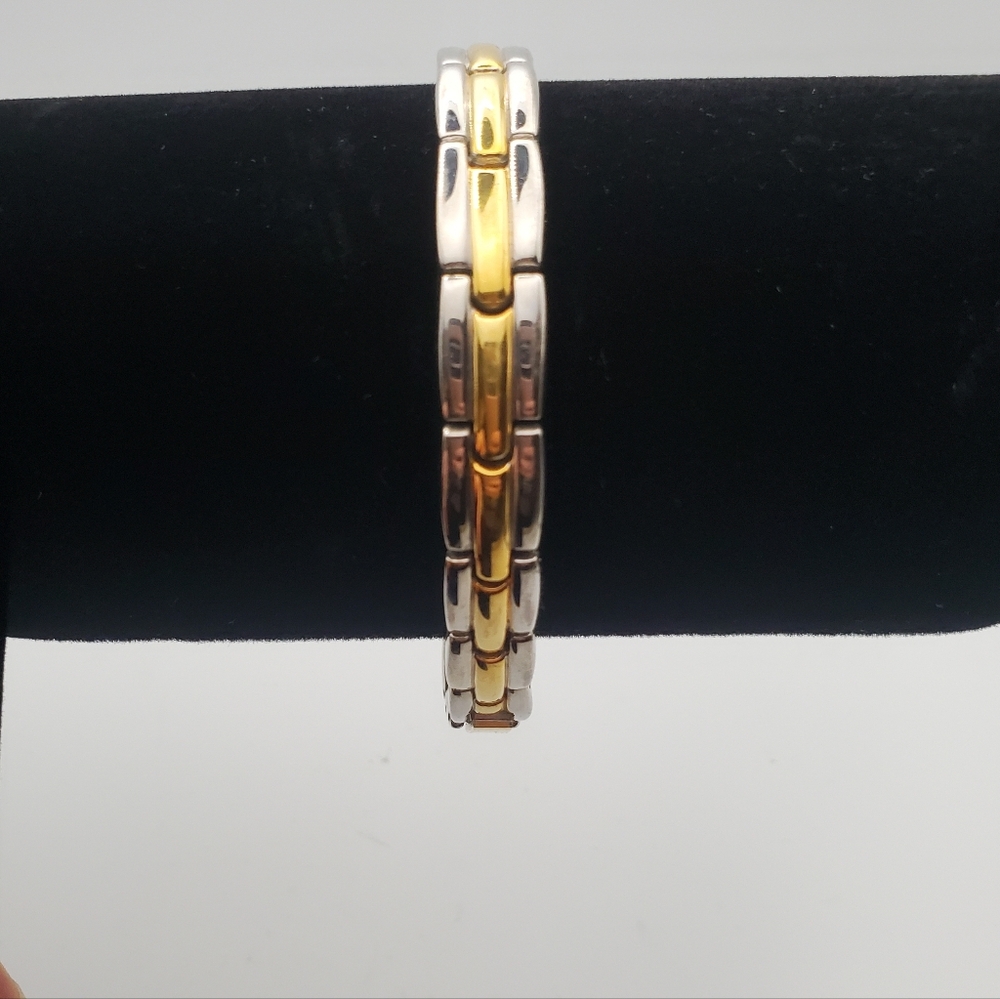 Elegant Two-Tone Magnetic Link Bracelet Stainless Steel